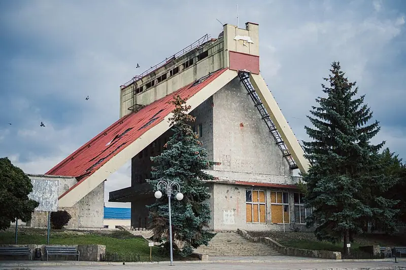 The damaged Trostianets-Smorodyne railway station building in Trostianets